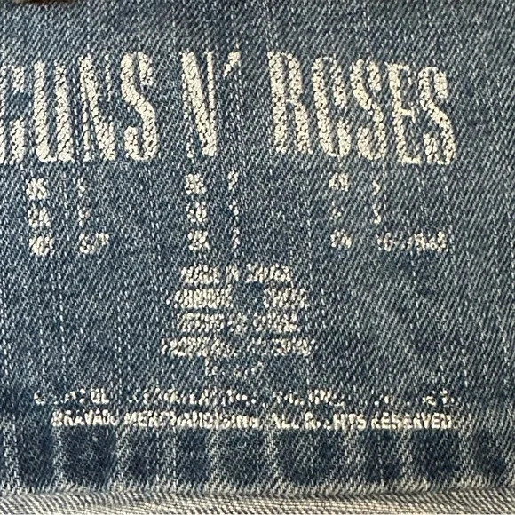 Guns N’ Roses Distressed Denim Trucker Band Jacket Leopard Faux Fur Collar M - Picture 13 of 15